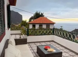 Picturesque stay Porto da Cruz