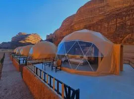 Wadi Rum Hakuna Matata Camp and Jeep Tour