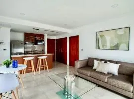 Riverside Bliss Suite- Puerto Santa Ana, GYE
