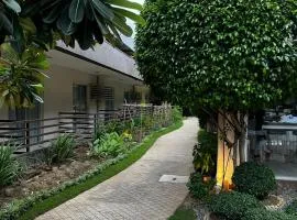 Bamboo bay community