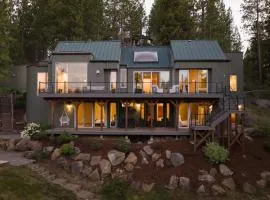 Big Sky Bend - Amazing Riverfront for 12