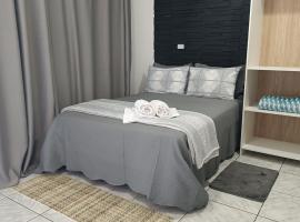 Aconchegante com Ótimo preço, Vem conferir!, hotel v destinaci Cascavel