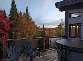 Maison contemporaine Tremblant- Spa & tranquillité