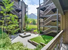 The Love Shack - A Couples Colorado Retreat!