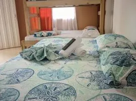Encatador Hotel en ladrilleros