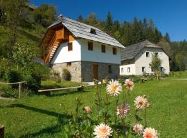 Turistična kmetija Povh, Hotel in Prevalje