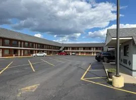 Hotel O Miami Inn & Suites Chicago Midway Airport