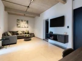 p602 Amazing Rooftop views 3bdrom 2bath fits 10