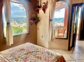 Entre el sol y la luna, hotel que aceita pets em Taxco de Alarc&oacute;n