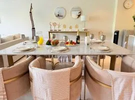 BOLONGO your exclusive oceanfront escape