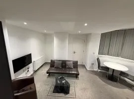 Premier Serviced Apartmetns oldham road Manchester