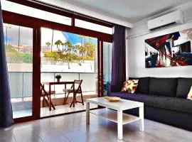 Apartment in English beach next to Yumbo