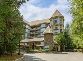 Woodrun Lodge 514 | Ski-In Ski-Out Condo w/ Pool, Hot Tub, Free Parking, Wifi & Laundry