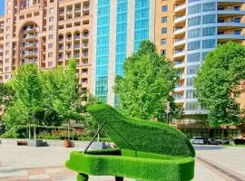Luxury Premium Large 3Bedroom & 2Bathroom in City Center, Top Location Near Seasons Park