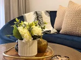 Urban Bleu - Cozy Sarona Unit