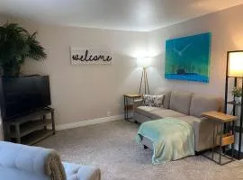Quiet cozy centrally located furnished apt #2