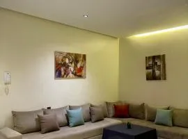 Nura Apartment - Family only