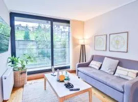 HOM I WiFi, Piscina temperada, Parking, Lavandería