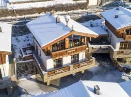 Chalet with Sauna and Natural Pool
