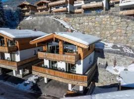 Chalet near Ski Lift with Garden