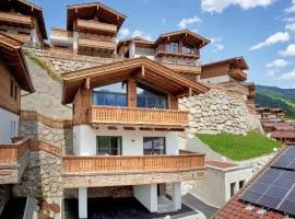 Chalet near Ski Lift with Garden