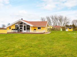6 person holiday home in Nordborg-By Traum, hotel in Nordborg