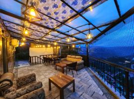 Sirhind Regency - Budget Friendly !! Travellers Delight !! Luxury Rooms !! Best Awarded, khách sạn 4 sao ở Shimla