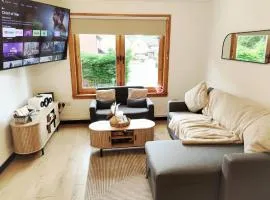 Dundee Beach Villa with Free Parking