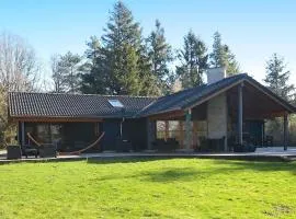 8 person holiday home in Skals-By Traum