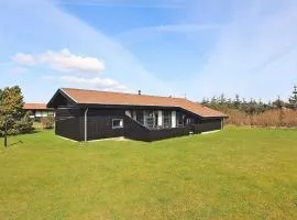 8 person holiday home in Vestervig