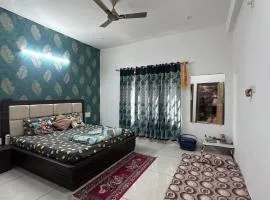 Snower Valley homestay