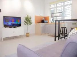 5min walk to Tebrau ÆON Mall 1-5pax Free Netflix