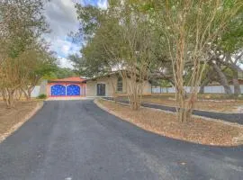 Whitewater River House - Game Room, Firepit, Walking distance to Whitewater Amphitheater!