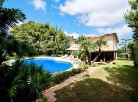 Villa in Valderice with Pool and Garden