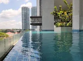 Lumi Tropicana Unique Deals