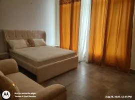 Là Premíum Stay Karachi