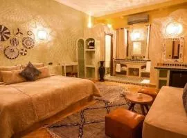 Riad safari camp