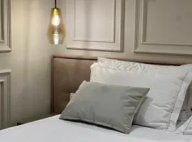 Coastline Five Beachside Rooms & Studios