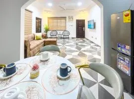 Caroline Cozy Holiday Stay