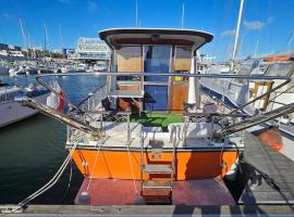 Lisbon Boat Speedboat G44, b&aring;d i Lissabon