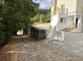 Casa das Oliveiras - Manteigas