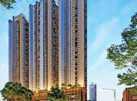 YAKA Trizen Luxury Apartments - 53rd and 51st Floor with Stunning Views