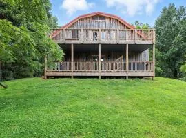 Secluded Mountain Retreat with Stunning Views home