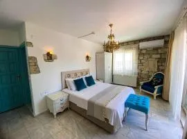 Alacati Sardunya Hotel