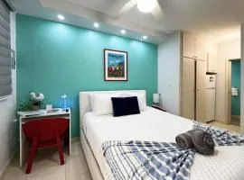 Prime Location at Condado Beach Queen Studio - Apt 10