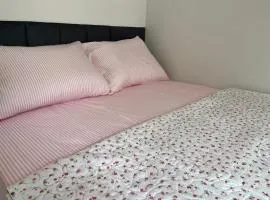 Quarto em apartamento perto da Oktoberfest