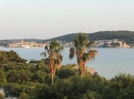 CROSurf Apartments Pelješac Kučište