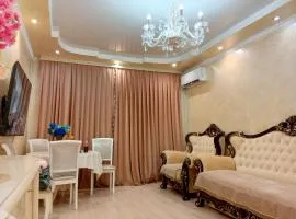 3 Rooms of the Sun Almaty Center Apartment