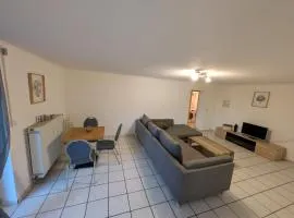 2 Zimmer Appartment für 3 Personen und Terrasse