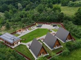 Mareva House A Frame Chalet, hotel di Râmnicu Vâlcea